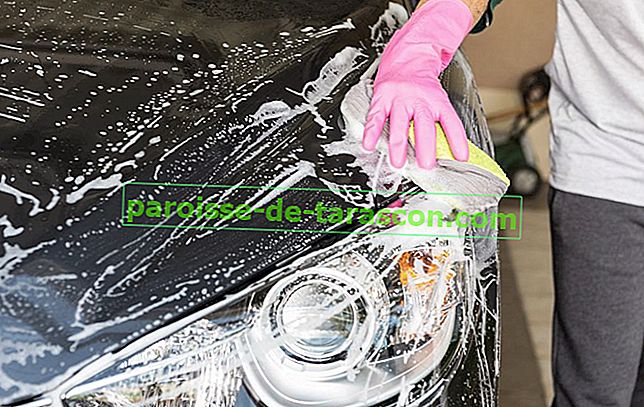 Savez-vous comment laver toute la voiture avec un seul verre d'eau? une