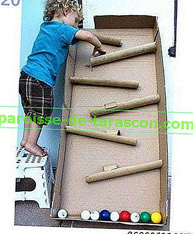 25 sposobów na recykling pudełek kartonowych dla zabawy dzieci 14
